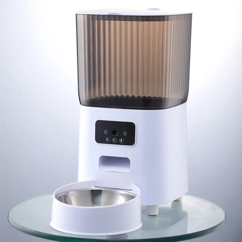 Distributeur Automatique de Croquettes avec caméra et une gamelle Coeur de Chat